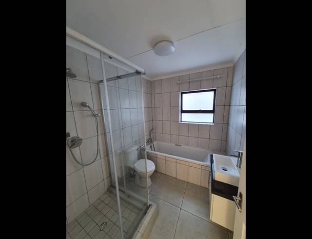 3 BEDROOM TOWNHOUSE FOR SALE IN MOSSEL BAY CENTRAL